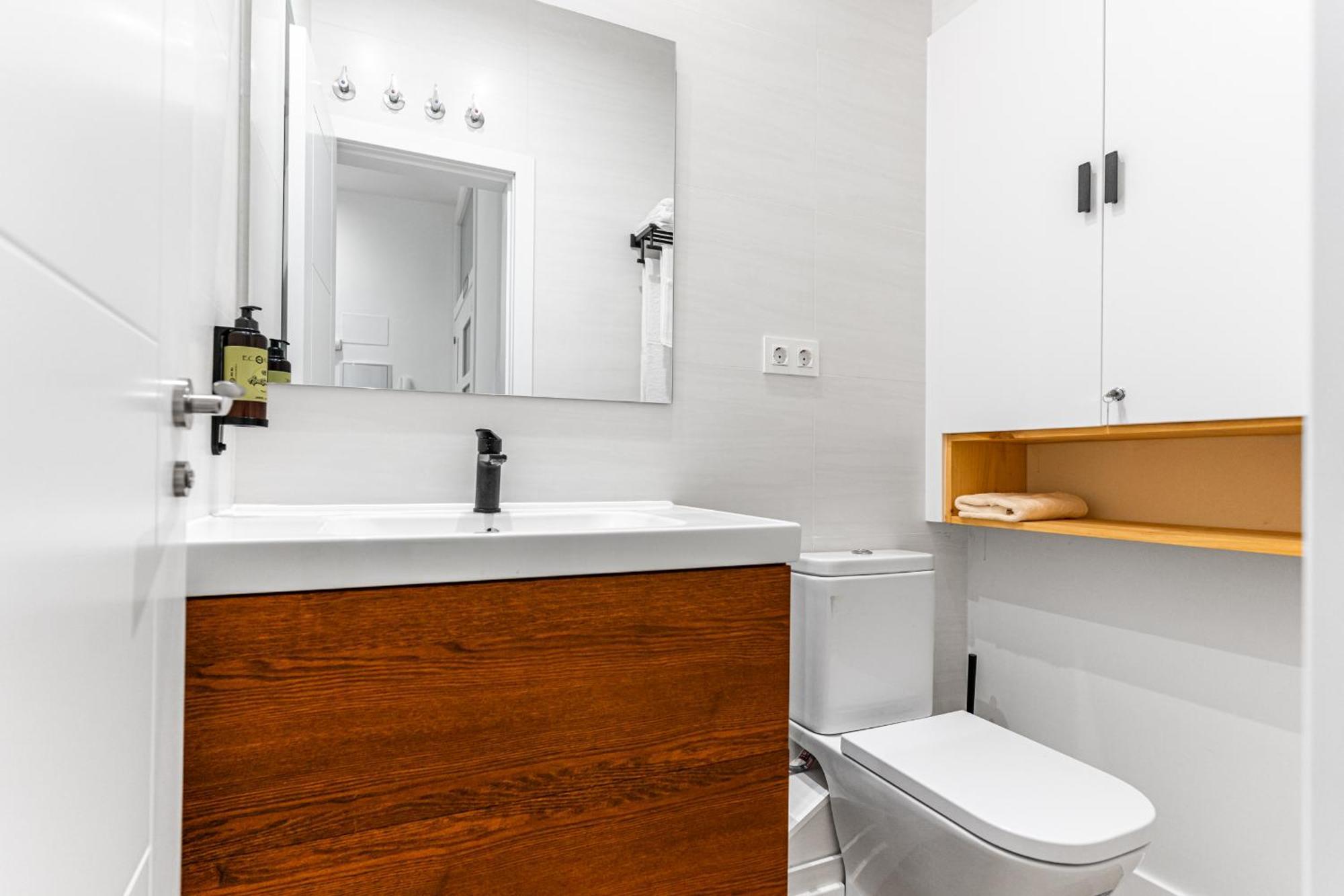 Vr Jeronima Apartments Madrid Eksteriør bilde