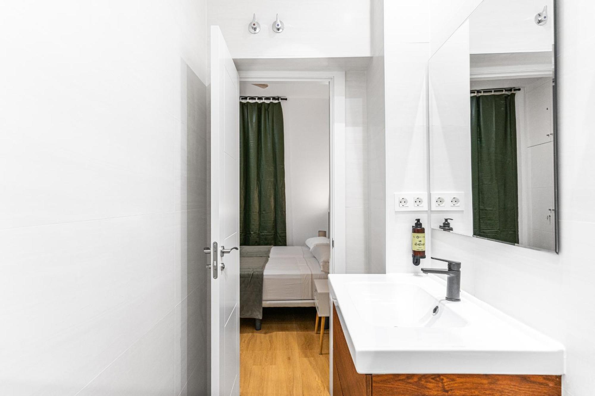 Vr Jeronima Apartments Madrid Eksteriør bilde